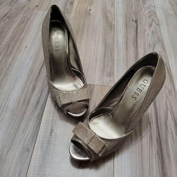 Guess shimmery peep toe heels - Picture 12 of 12